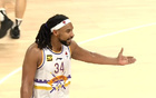  山東舊將7中1，黑馬之戰(zhàn)少帥勝，狂贏20分，強(qiáng)援33+11助攻。