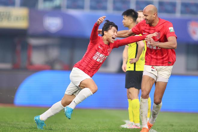  成都蓉城中超第三，四川足球歷史新篇章！今日“目標亞洲”達成！