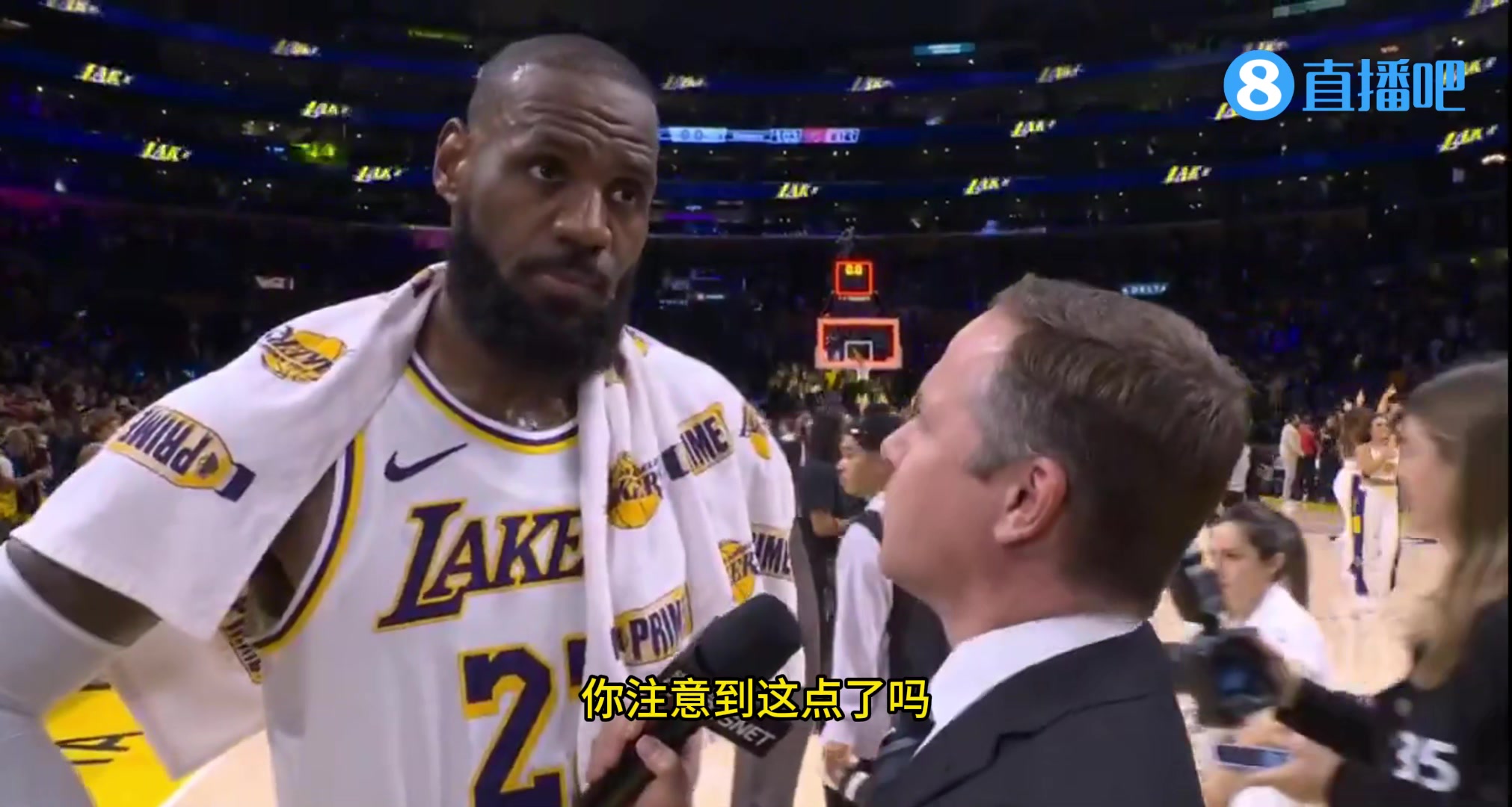  39歲還背靠背三雙！詹姆斯：濃眉受傷下場(chǎng)，我別無選擇，只能扛起球隊(duì)