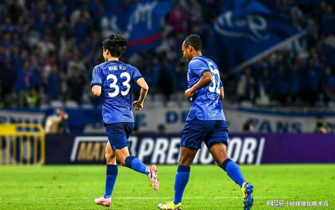  申花負(fù)光州FC，仍存晉級(jí)機(jī)會(huì)，年輕球員亮眼。