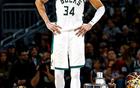  字母哥榮譽(yù)：奧布萊恩、MVP、FMVP、DPOY、全明星獎杯